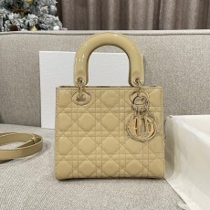 [하이엔드급] 디올 Lady Dior My ABCDior 스몰 백 / 비스킷 페이턴트 [매장가840만원대]