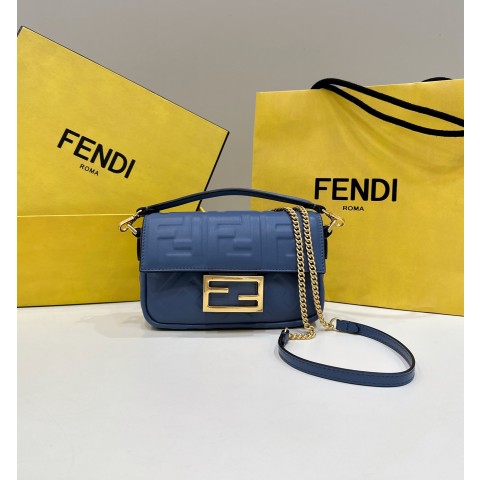 펜디 Fendi 바게트 미니 체인 백 / [매장가320만원대]