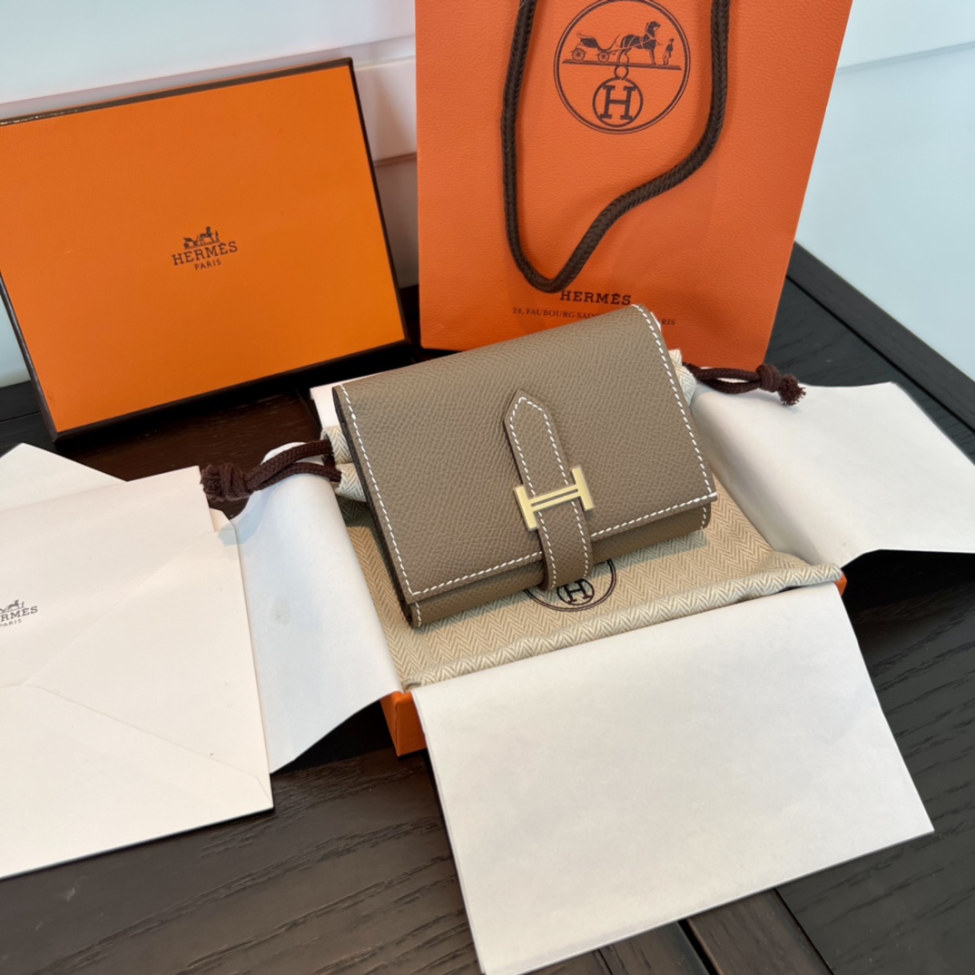 [하이엔드급] 에르메스 베안 트라이폴드 지갑 Hermes Bearn Wallet / CK18 에토프 엡솜 금장 [매장가390만원대]